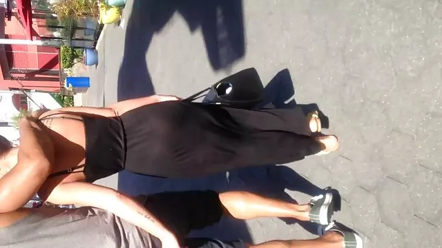 Καυτό πορνό χωρίς εγγραφή  Λίπος λίπος με πλαδαρό ελληνικο ερασιτεχνικο πορνο βιντεο γλουτούς.